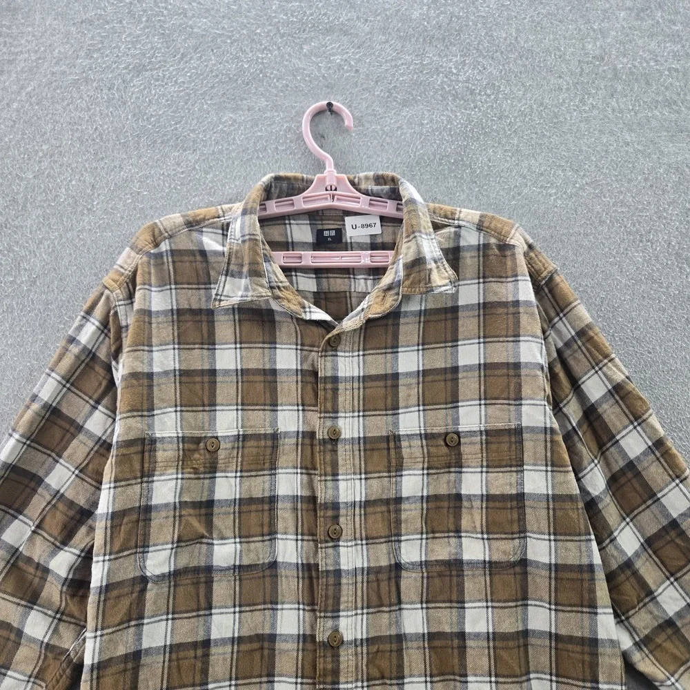 Uniqlo‎ Men Button Up Shirt XL Brown Plaid Flannel Casual Long Sleeve